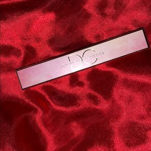 Dominique cosmetics lipgloss: strawberry lemonade